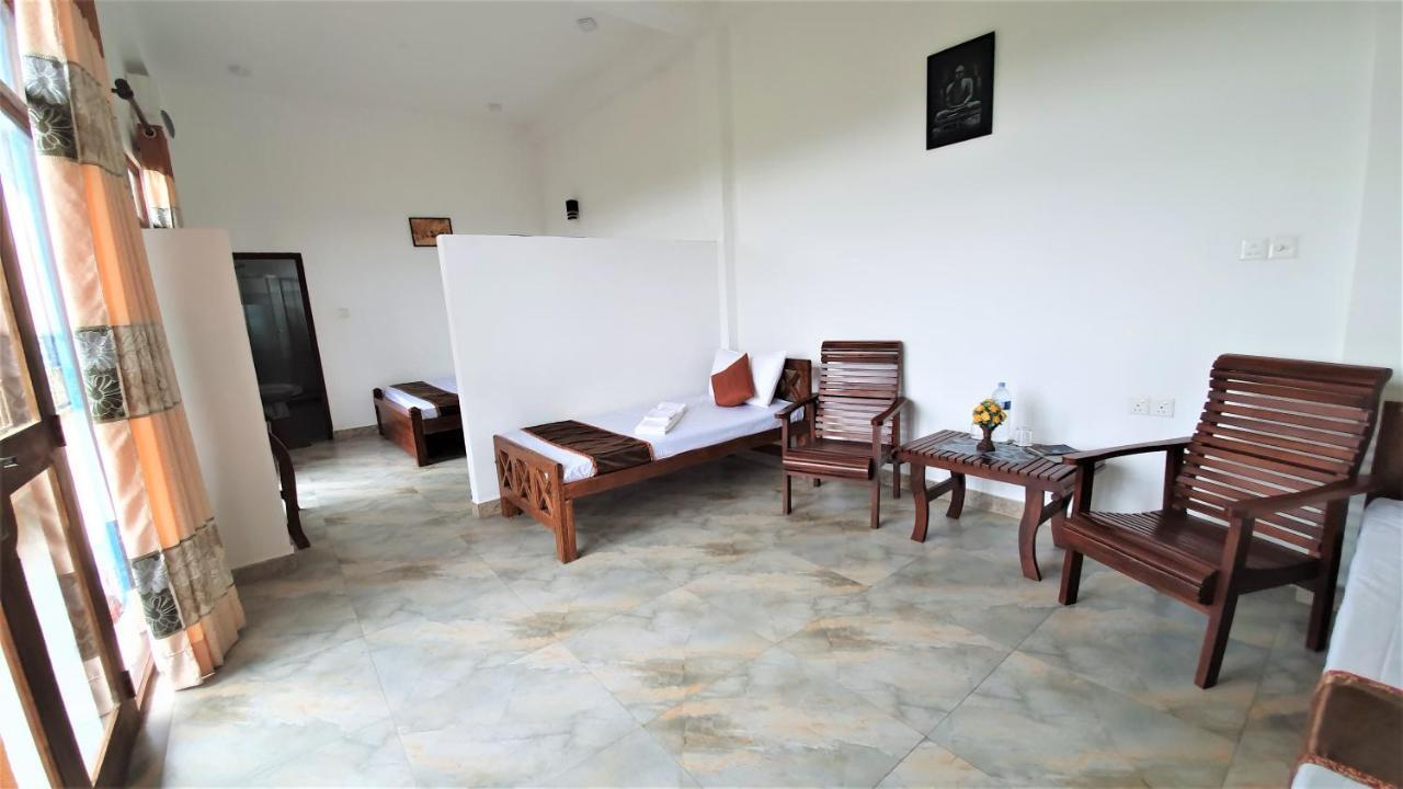 Dhammika Magic Palace Вадува Екстериор снимка